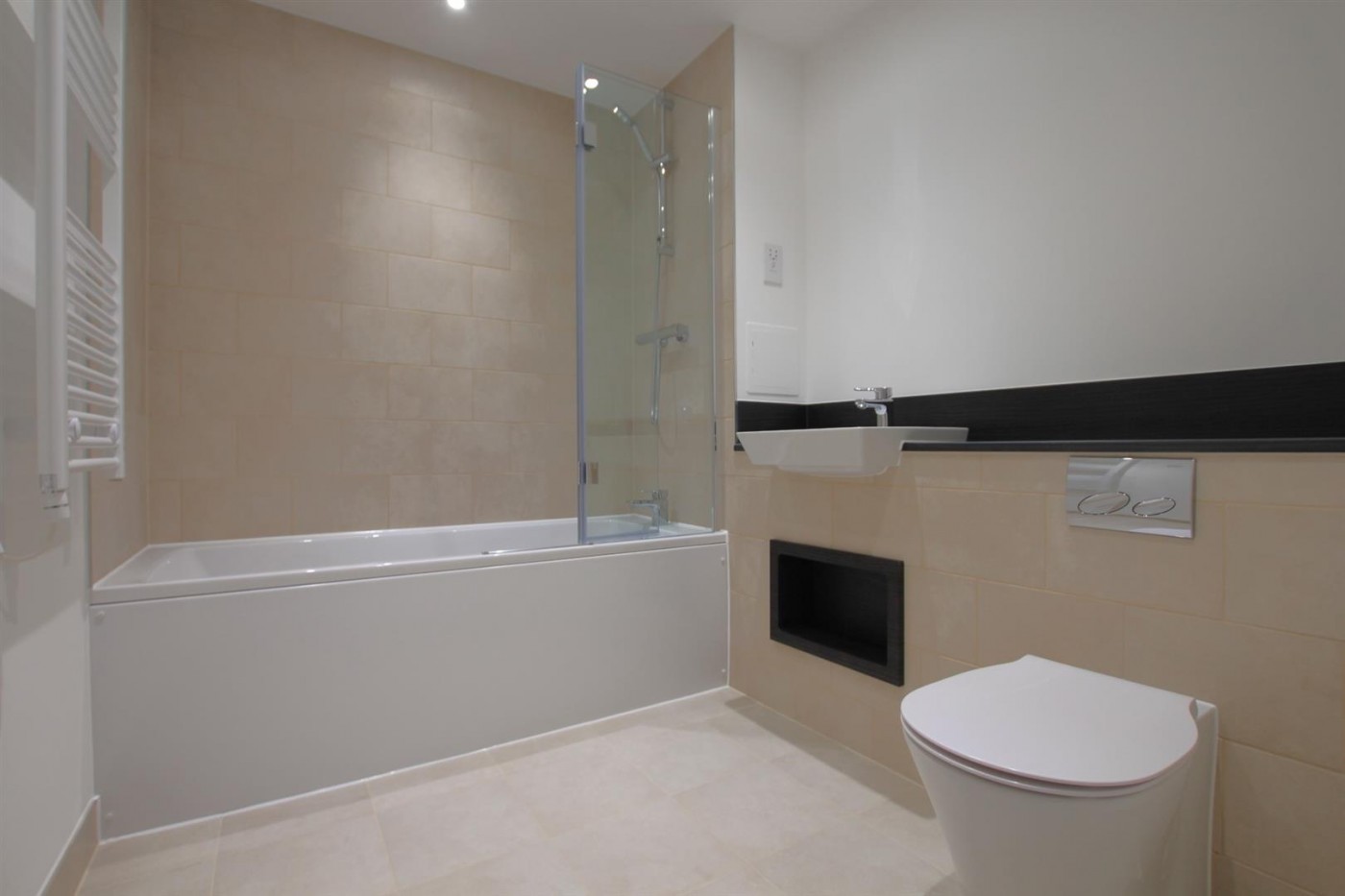 Images for Croxby House, Princes Regent Road, Hounslow, TW3