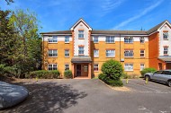 Images for Nuffield Court, Heston, TW5