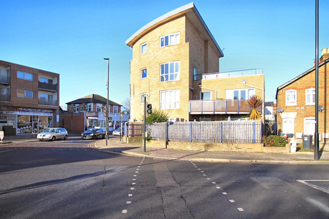 Images for Maple Leaf Court, Bell Road, Hounslow, TW3