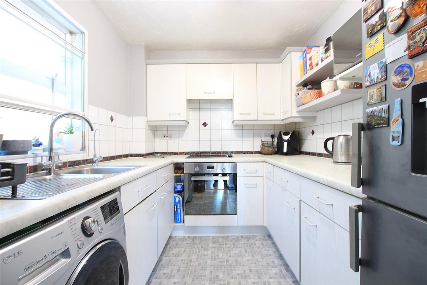 Images for Hollygrove Close, Hounslow, TW3